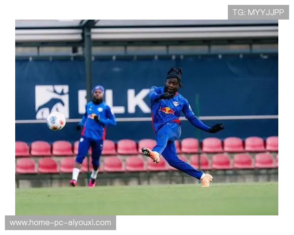 德甲莱比锡高位逼抢收获反击机会：高效进攻背后的战术深度