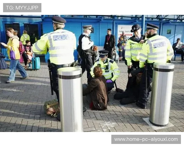 三名运动员机场打架?警方已介入 三名运动员机场打架?警方已介入