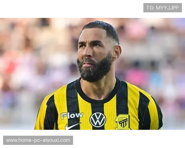 本泽马加盟利雅得新月，身披90号重返绿茵